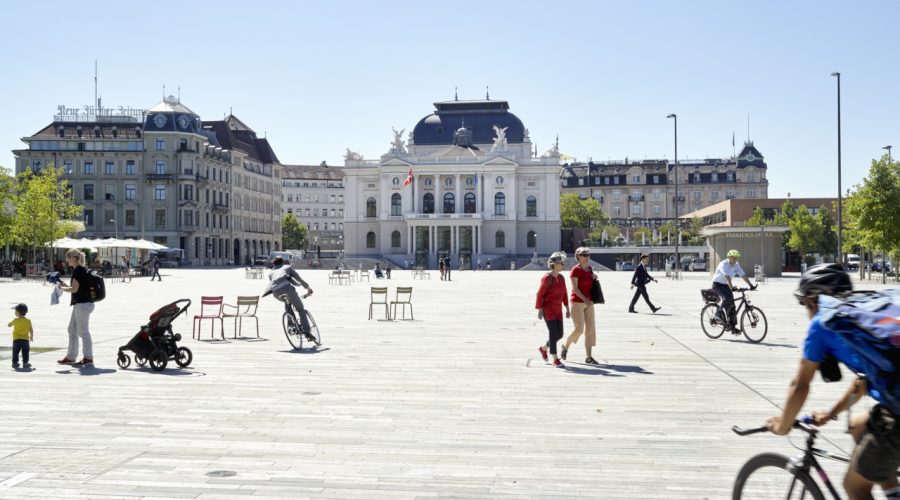 Sechseläutenplatz